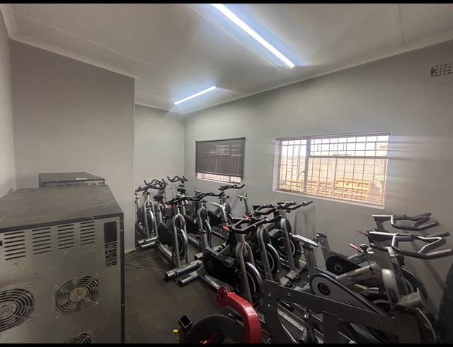528M² WAREHOUSE TO LET IN PAROW INDUSTRIAL